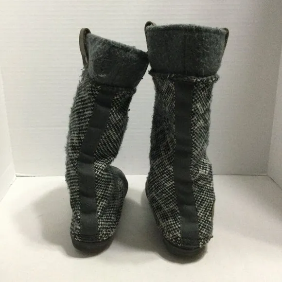 Sorel Womens Gray Slip On Round Toe Tremblant Geometric Winter Boots Size 7