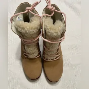 SOREL Women's Joan Of Arctic Wedge III Tawny Buff Leather Boots Sz  9