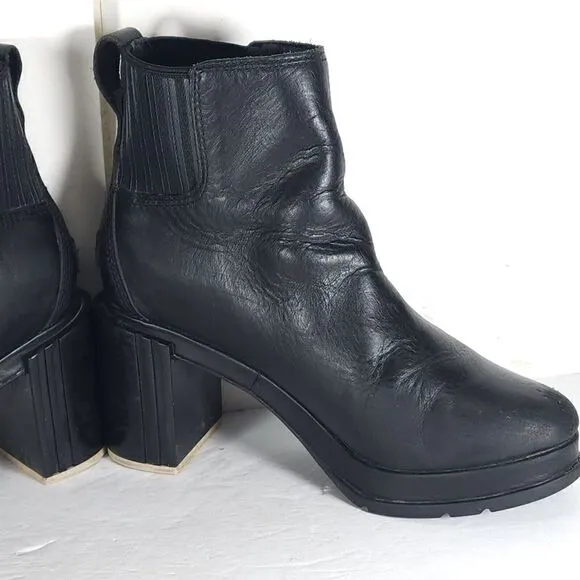 Sorel Women's Margot US 8 Black Leather Waterproof Pull On Ankle Chelsea Boots