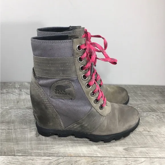 Sorel Women's NL3046-052 Lexie II Gray Leather Wedge Winter Snow Boots Size 6