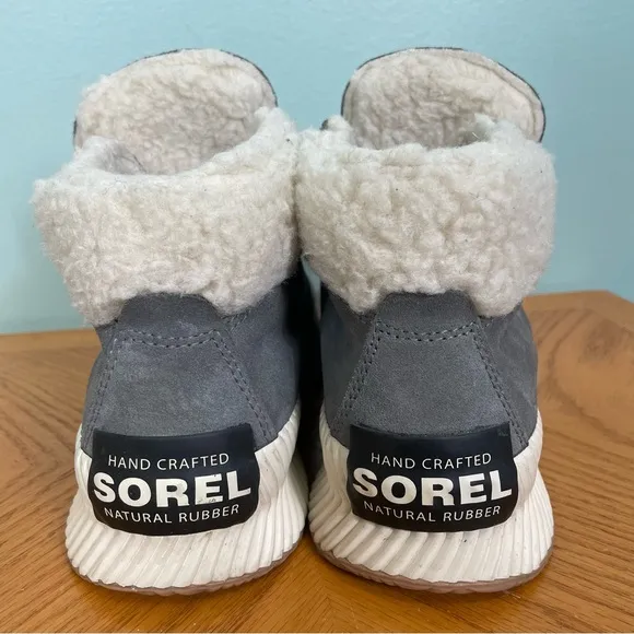 Sorel Women’s Out N About Conquest Boots Waterproof Gray Size 8 Quarry Fawn