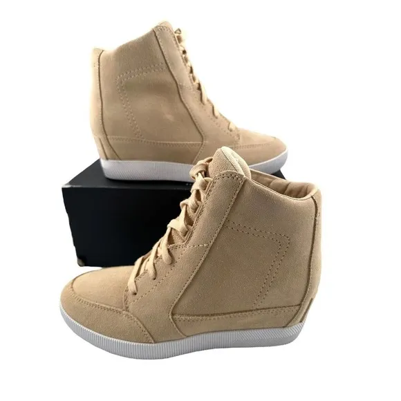 Sorel Women's Out N About Wedge Bootie Waterproof Omega Taupe - Brand New Sz 9