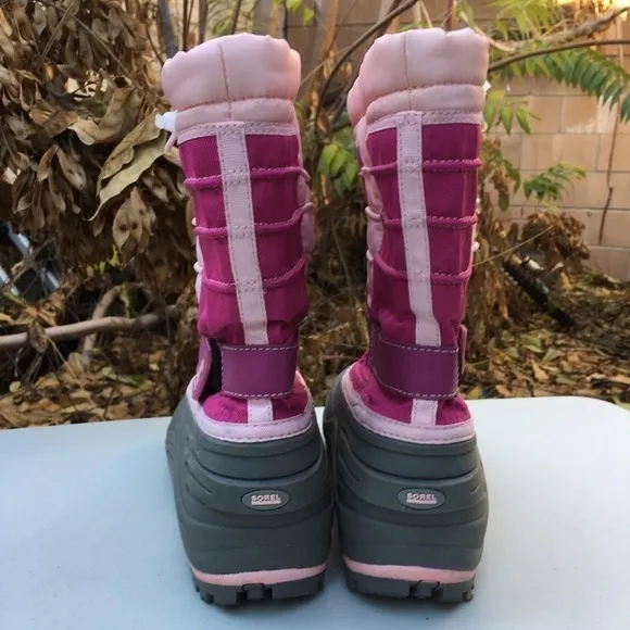 Sorel Women’s Pink Waterproof Snow Boots Size 6