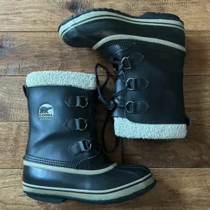 Sorel Yoot Pac TP Waterproof Winter Snow Boots Black Gray Unisex Youth Size 5