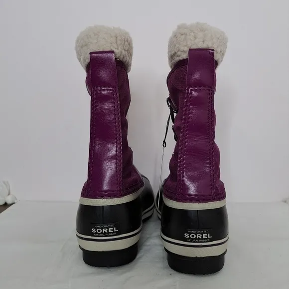 Sorel youth yoot pac nylon boot purple 4 NWT