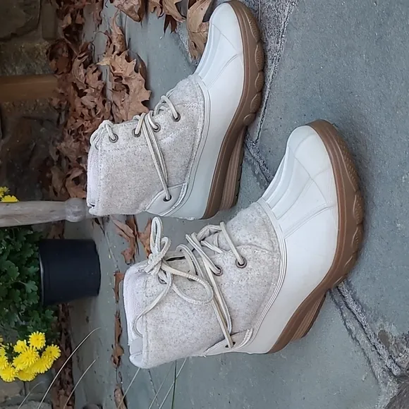 Sperry  saltwater  wedge  tide  duck Boots