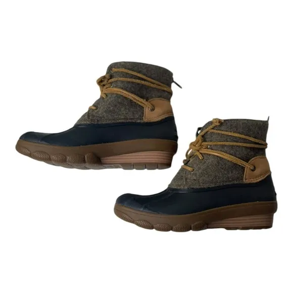 Sperry Top-Sider Women’s Saltwater Wedge Tide Wool Duck Boots