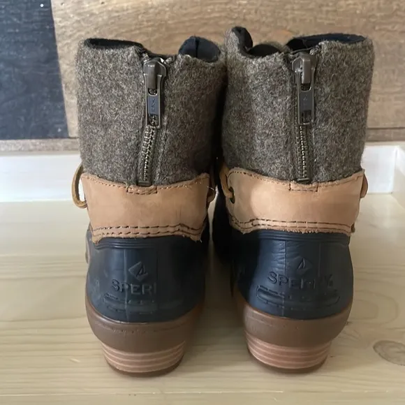 Sperry wool Saltwater duck boots