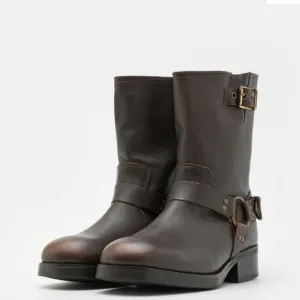 Steve Madden ANVIL Boots,  - Cowboy/Biker boots - brown. NIB. SZ 6
