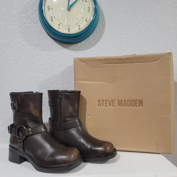 Steve Madden ANVIL Boots,  - Cowboy/Biker boots - brown. NIB. SZ 6