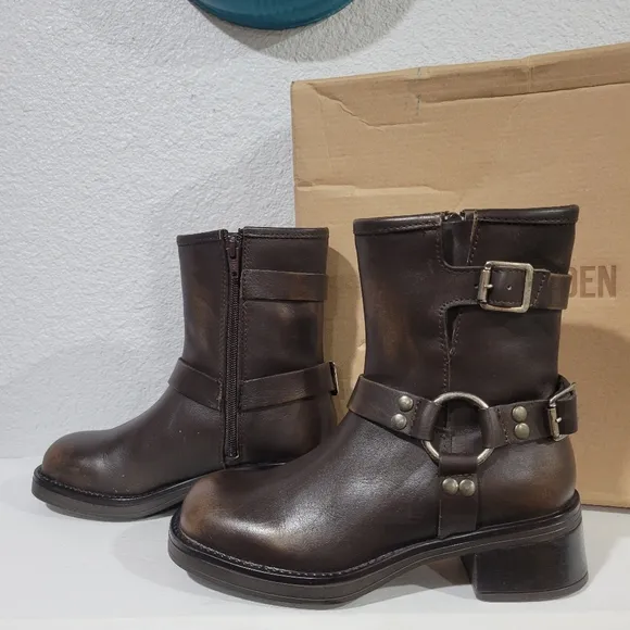 Steve Madden ANVIL Boots,  - Cowboy/Biker boots - brown. NIB. SZ 6