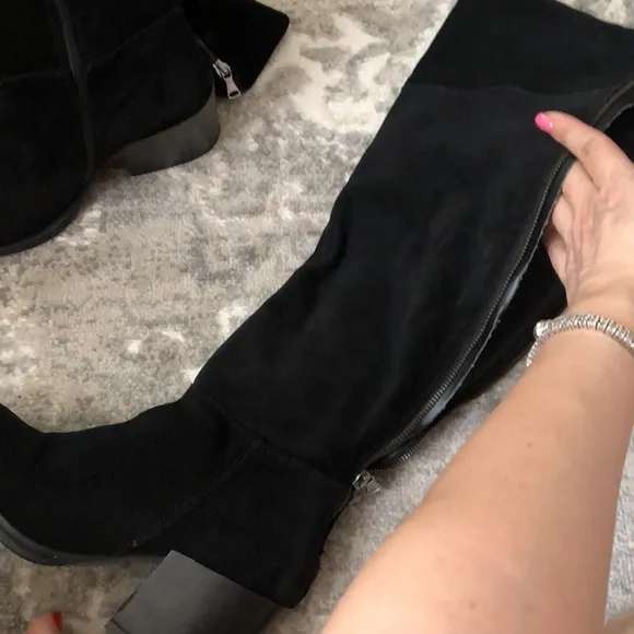 STEVE MADDEN black genuine suede Orabella over the knee boots