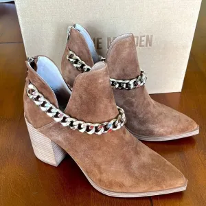 Steve Madden Cedar Suede chain ankle booties
