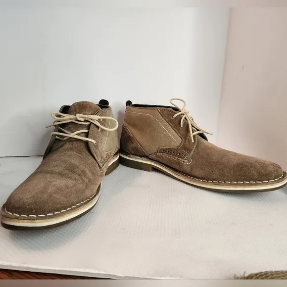 Steve Madden Hanson Desert Boot 9.5 nubuck suede &amp; canvas low boots