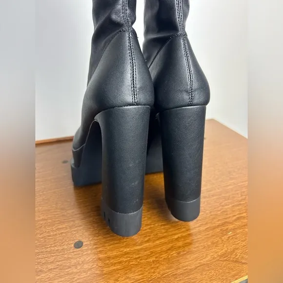Steve Madden Mara 8.5M Black Stretch Leather Chunky Platform knee Boots Future