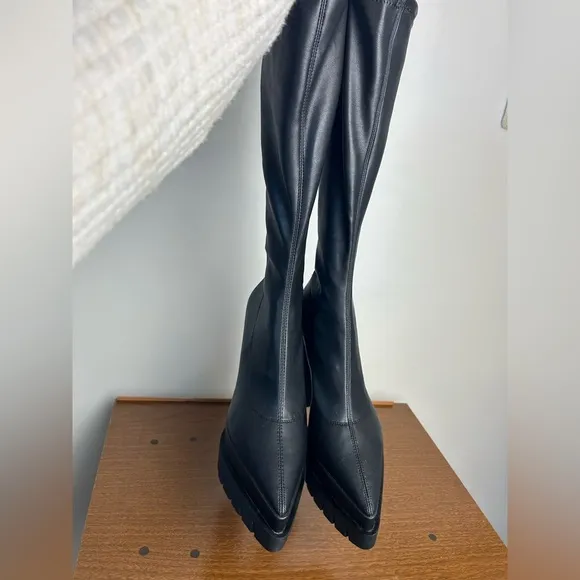 Steve Madden Mara 8.5M Black Stretch Leather Chunky Platform knee Boots Future