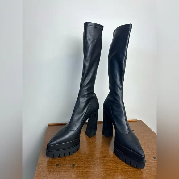 Steve Madden Mara 8.5M Black Stretch Leather Chunky Platform knee Boots Future