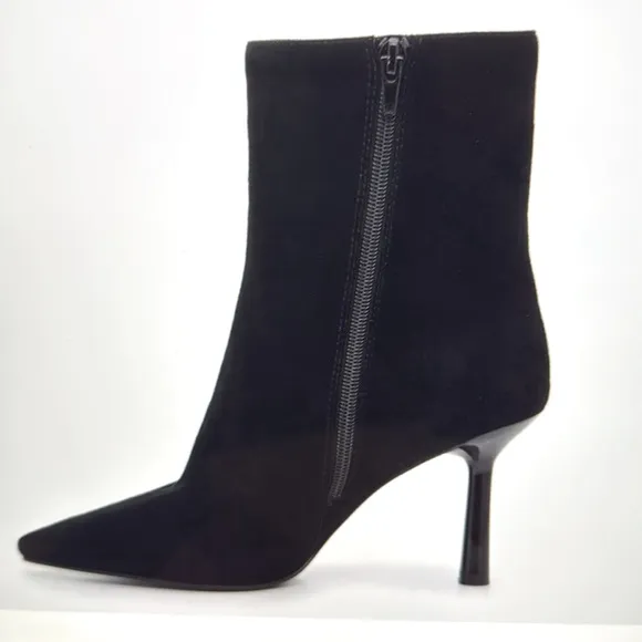 Steve Madden Vakay Ceremonie Black Suede Boots 9.5 Med Booties New Heels