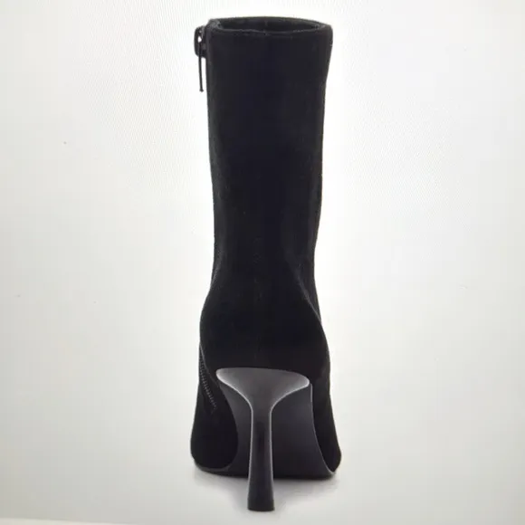 Steve Madden Vakay Ceremonie Black Suede Boots 9.5 Med Booties New Heels