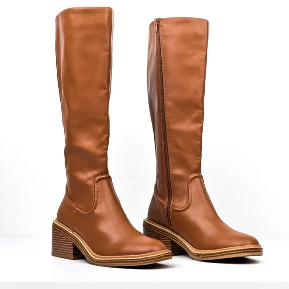 Steven by Steve Madden Calda KneeHigh Riding Boot Cognac Brown Retro Vintage NEW
