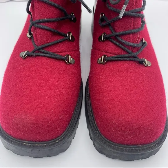 Stuart Weitzman ankle combat boots wool/leather wine color women’s Size 8