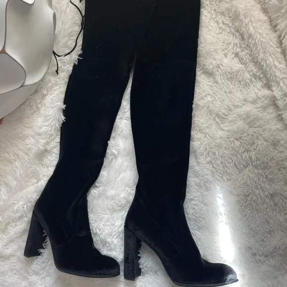 Stuart Weitzman Black Over the Knee Boots with Chunky Heel