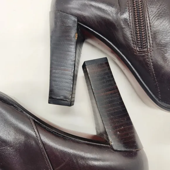 Stuart Weitzman boots women's 7B brown glossy leather high heel mid calf luxury