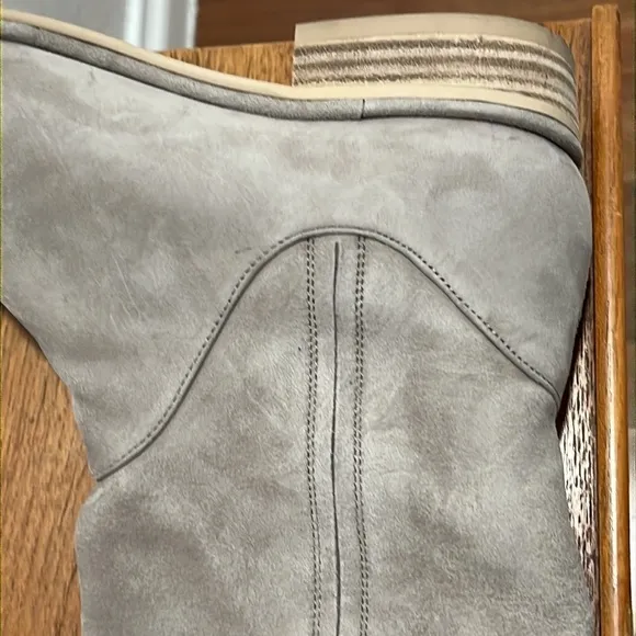 STUART WEITZMAN :: BOOTS