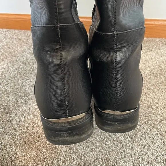STUART WEITZMAN- Knee High Riding Boot Saffiano Leather Jumping Boot Size 9.5