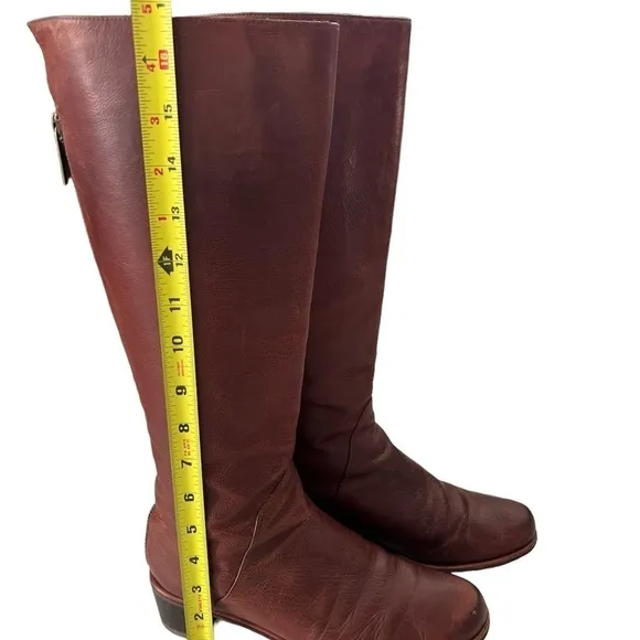 Stuart Weitzman leather riding boots 7