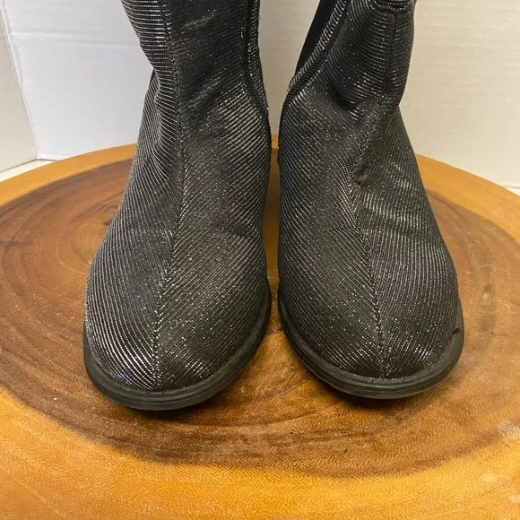 Stuart Weitzman SHIMMER Size youth 4 Riding Boots