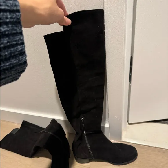 Stuart Weitzman Suede Black Knee High Boots