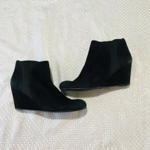 Stuart weitzman suede wedges boots