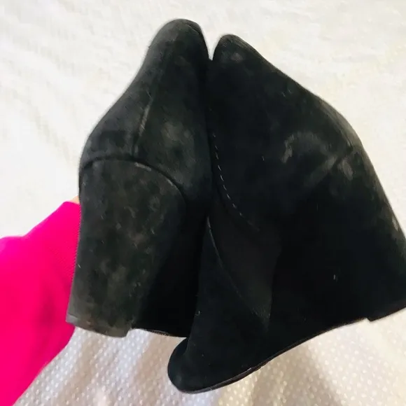 Stuart weitzman suede wedges boots