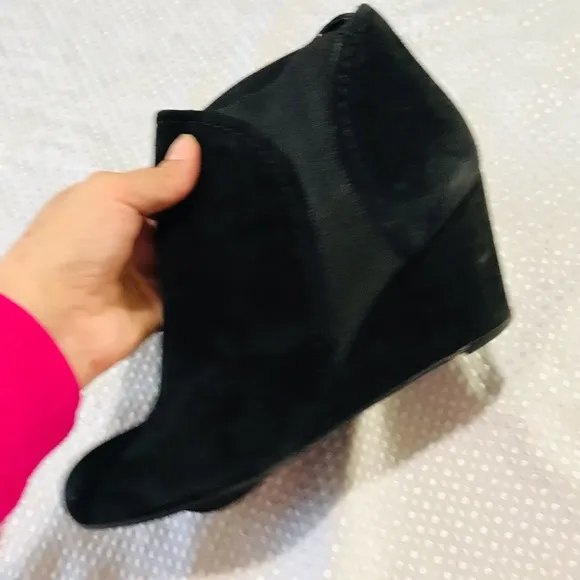 Stuart weitzman suede wedges boots
