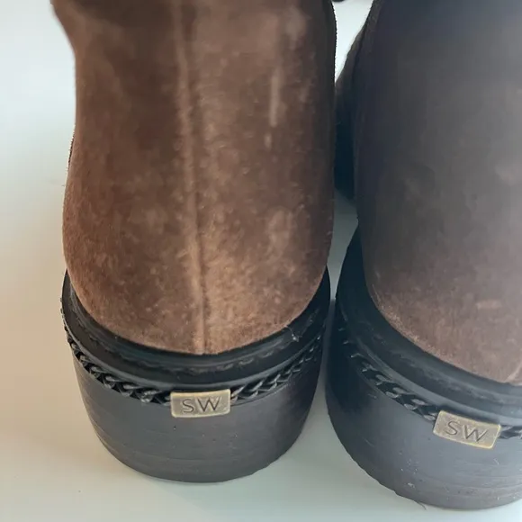 Stuart Weitzman Yadastud Brown Suede Bronze Stud Moto Ankle Boots Size 8M