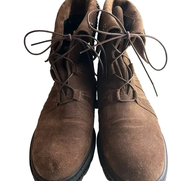 Stuart Weitzman Yadastud Brown Suede Bronze Stud Moto Ankle Boots Size 8M