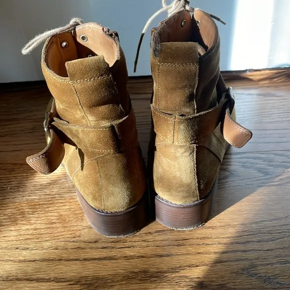 Stunning Sezane CLASSIC zip up suede hiking boots 38 💕