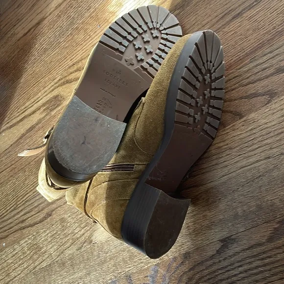 Stunning Sezane CLASSIC zip up suede hiking boots 38 💕