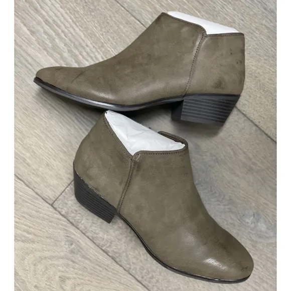Style &amp; Co - Wileyy Ankle Booties - Size 8 - NIB