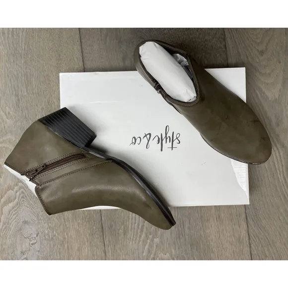 Style &amp; Co - Wileyy Ankle Booties - Size 8 - NIB