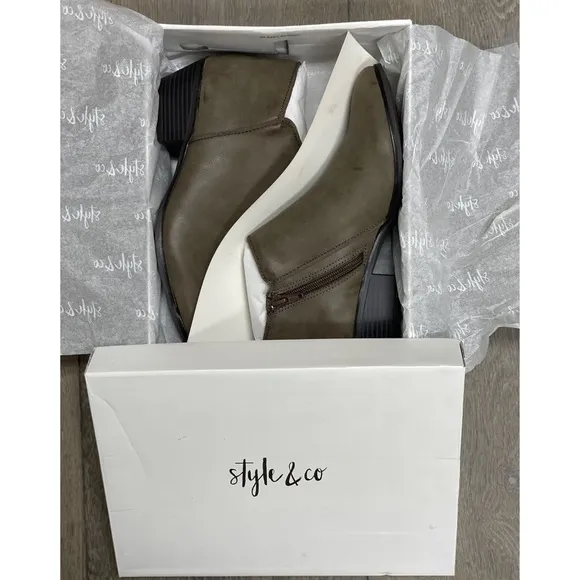 Style &amp; Co - Wileyy Ankle Booties - Size 8 - NIB