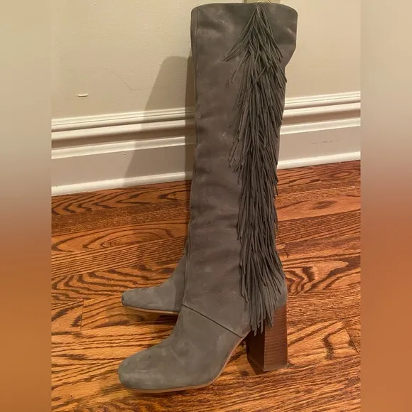 Suede Sam Edelman 🎧