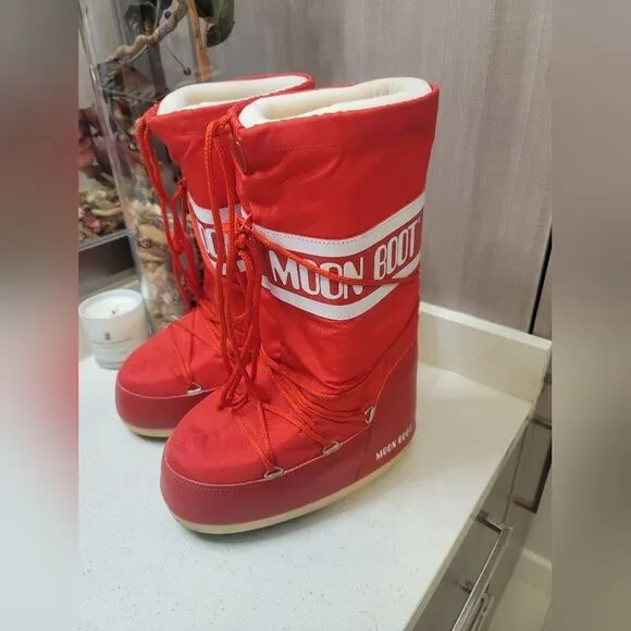 Tecnica Moon Boots 7/8.5
