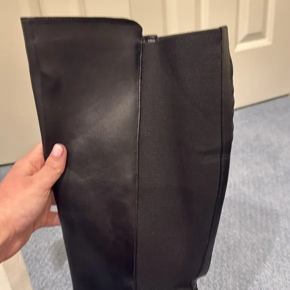 Thalia Sodi Vallie Black Riding Boots Women's Size 10W Wide Calf gold stud heart