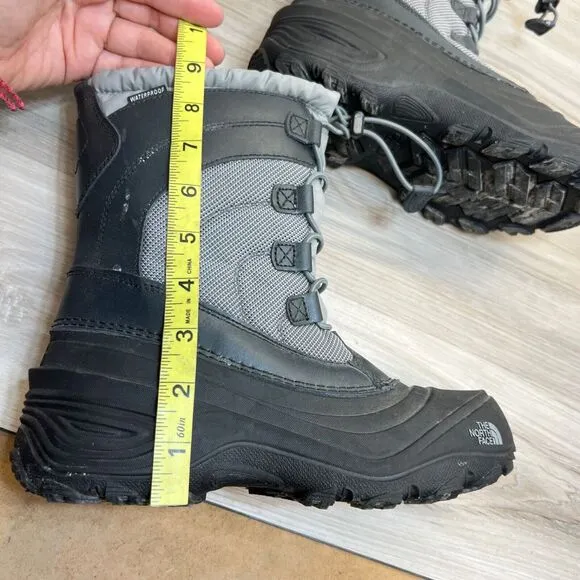 The North Face Boots Youth Boys Girls 5 Black Gray Winter Snow Bungee Liner