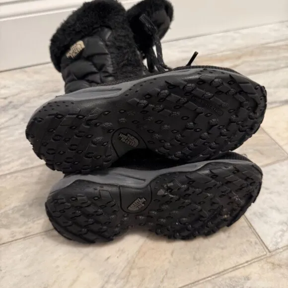 The North Face girls Toddler Size 13 Black Nuptse Faux-Fur II Down Snow Boots