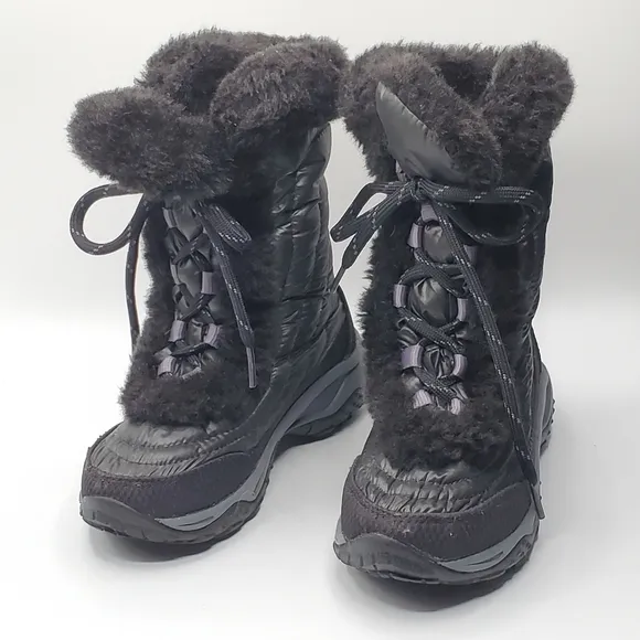 The North Face Nuptse II Fur boots size 11