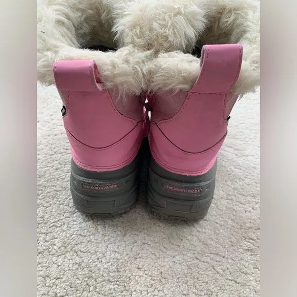 The North Face Size 4 Big Girl Greenland Heatseeker Winter Snow Boots
