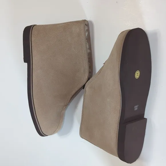 The Vermont Country Store Tan Suede Ankle Boots Size 9